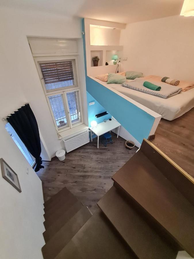 Turquoise Lofts Apartment Budapest Bagian luar foto